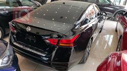 نيسان ألتيما